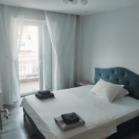 Mediterranean Stars 2 Апартаменты Переа