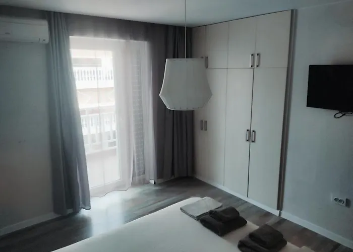 Mediterranean Stars 2 Apartman Peraía
